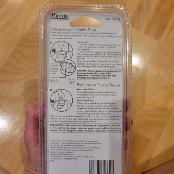 Parents Magazing Child Sagety Delux Press Fit Outless Plugs New - Picture 5 of 6